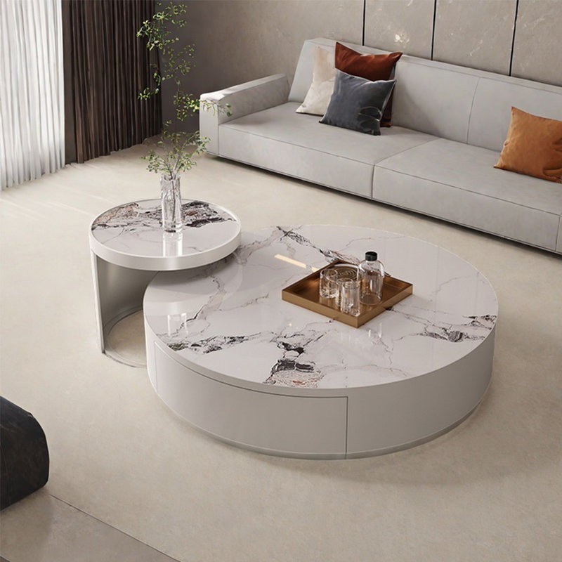 Table ronde légère et luxueuse