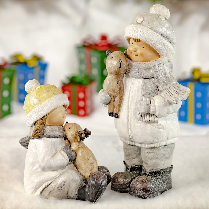 Alberty Figurines & Sculptures
