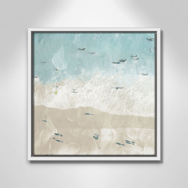 «Lay Out On The Beach II» par Milli Villa, H 13,5 po x l 13,5 po, Blanc