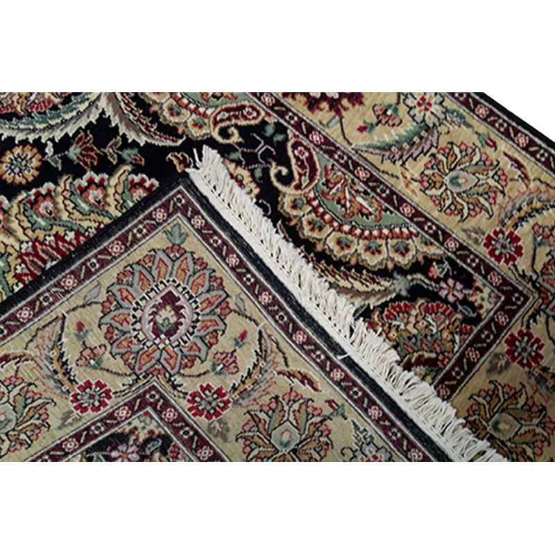 Hand Woven Wool Oriental Area Rug