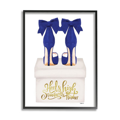 «High Standards Blue Heels» encadré sur bois par Amanda Greenwood