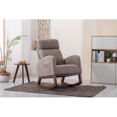 Chaise berçante de salon