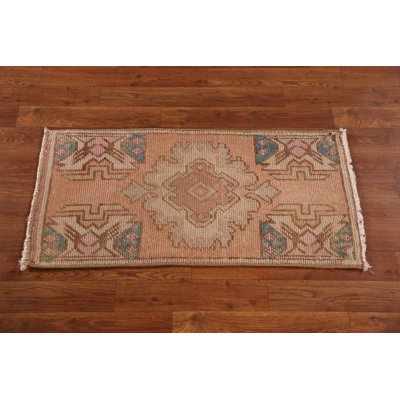 Geometric Wool Anatolian Oriental Foyer Rug 2x3