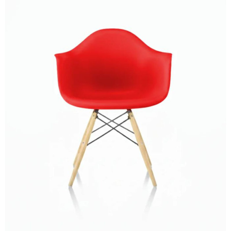 Chaise de salle à manger en plastique, Rouge