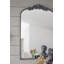 Miroir 24 po x 36 po de conception classique avec cadre d'inspiration baroque pour salle de bain, console de vestibule, adossée au mur-635605703