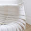 Chaise blanche à coussin 100% polyester-1284836924