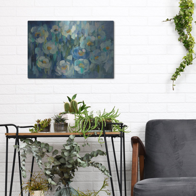 «Pretty Blue Floral» par Silvia Vassileva, art mural en métal, H 12 po x l 16 po