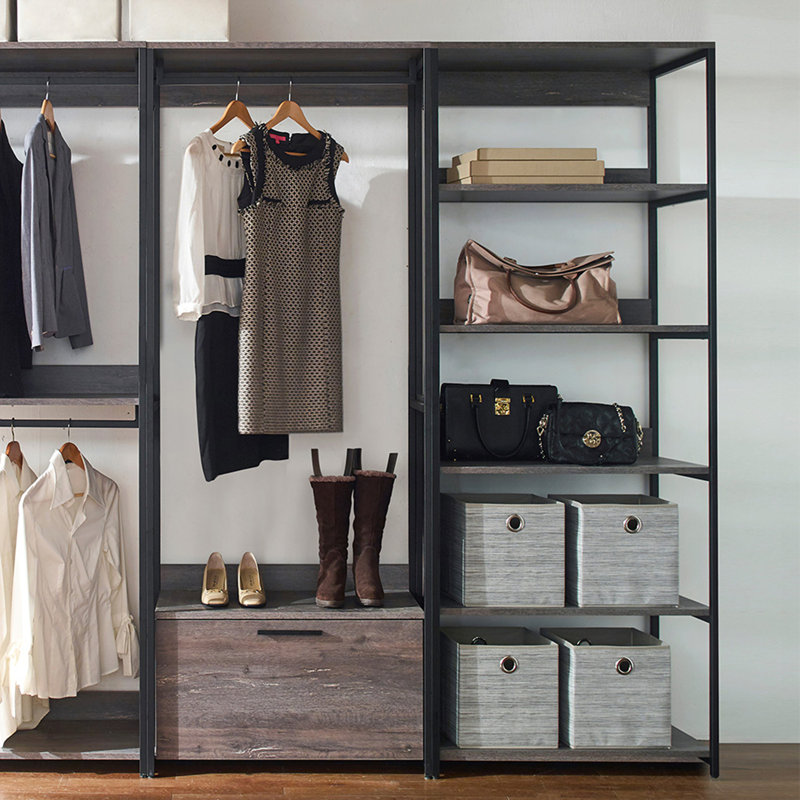 Walk-in Closet System
