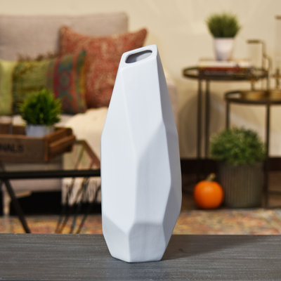 Vase de table irrégulière pattened en céramique avec bouche carrée Zada