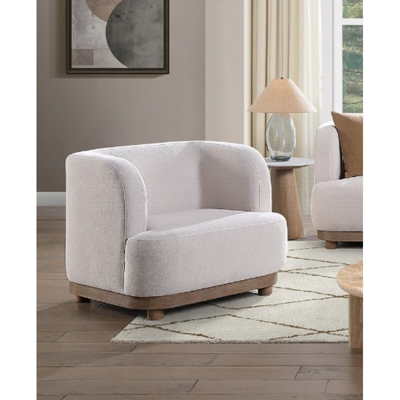 Chaise Tsamis