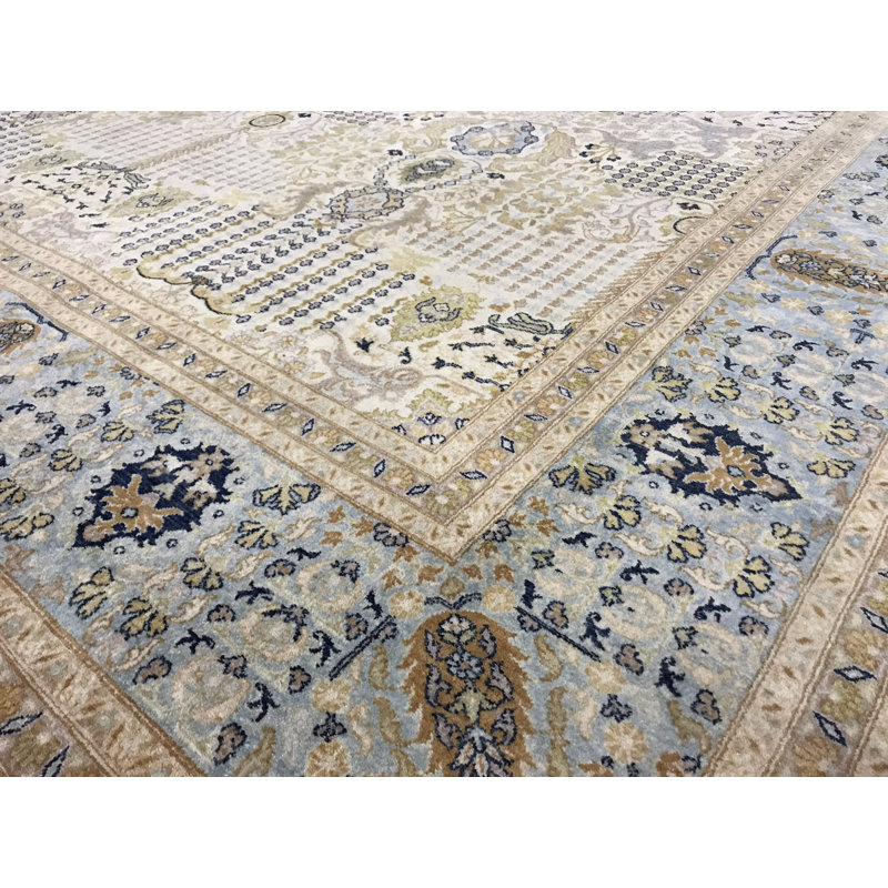 Tapis beige noué à la main de haute qualité