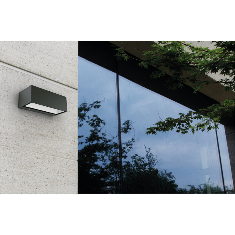 Giza 1-Light Integrated LED Outdoor Wall Light