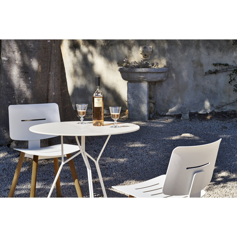 Serac Round Dining Table, Nordic Black HPL