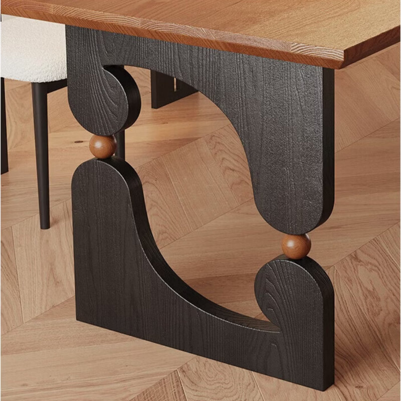 Table de salle à manger simple et légère