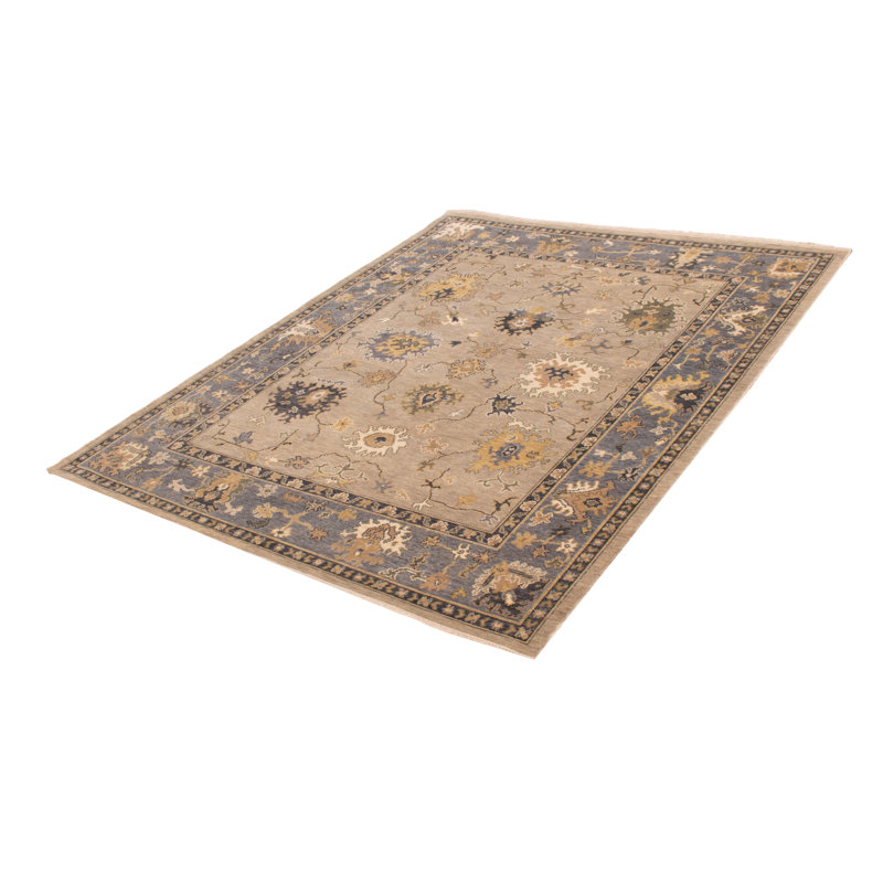 Tapis gris Finus Oushak 8 pi 1 po x 9 pi 11 po