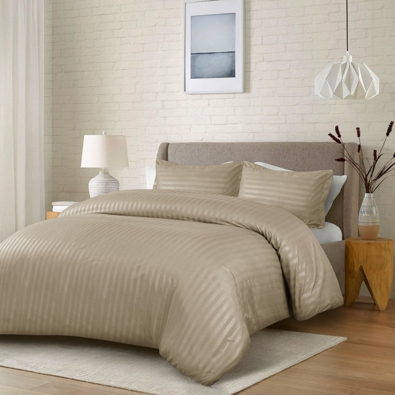 Noso Premium Hotel Quality Satin Stripe Duvet Cover Set with Pillowcases, Beige, Double
