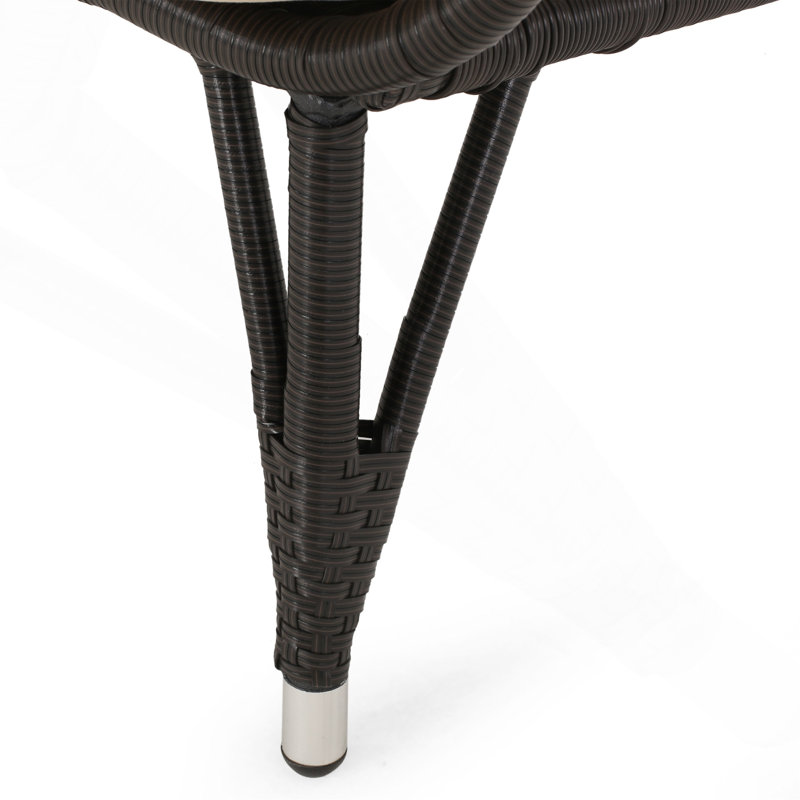 Panier debout, Coussin beige, structure noire