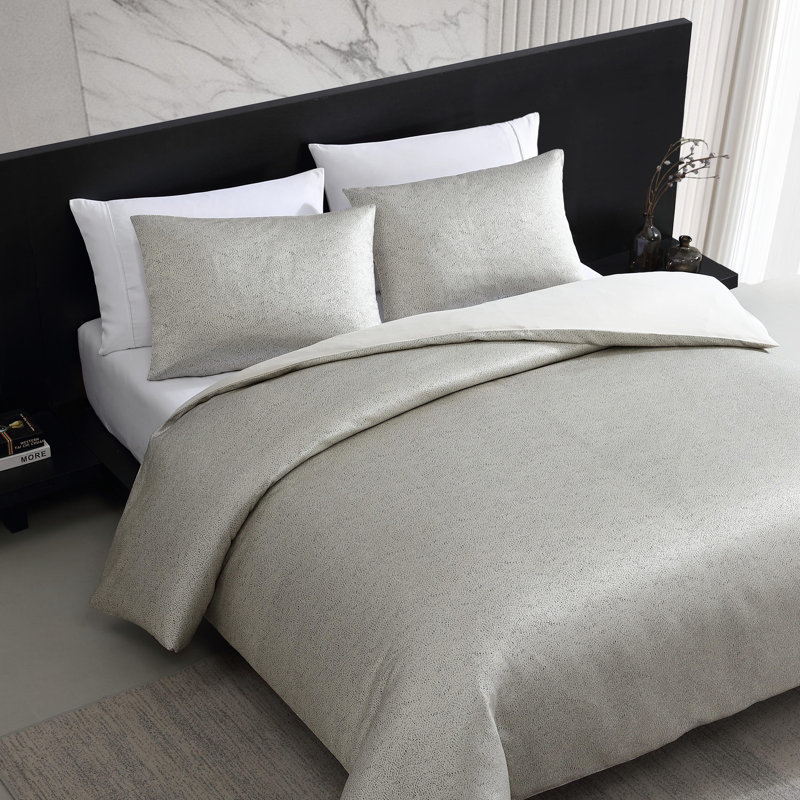 Vera Wang Speckled Satin Weave Grey Duvet Cover Set, Queen Duvet Cover + 2 Standard Shams