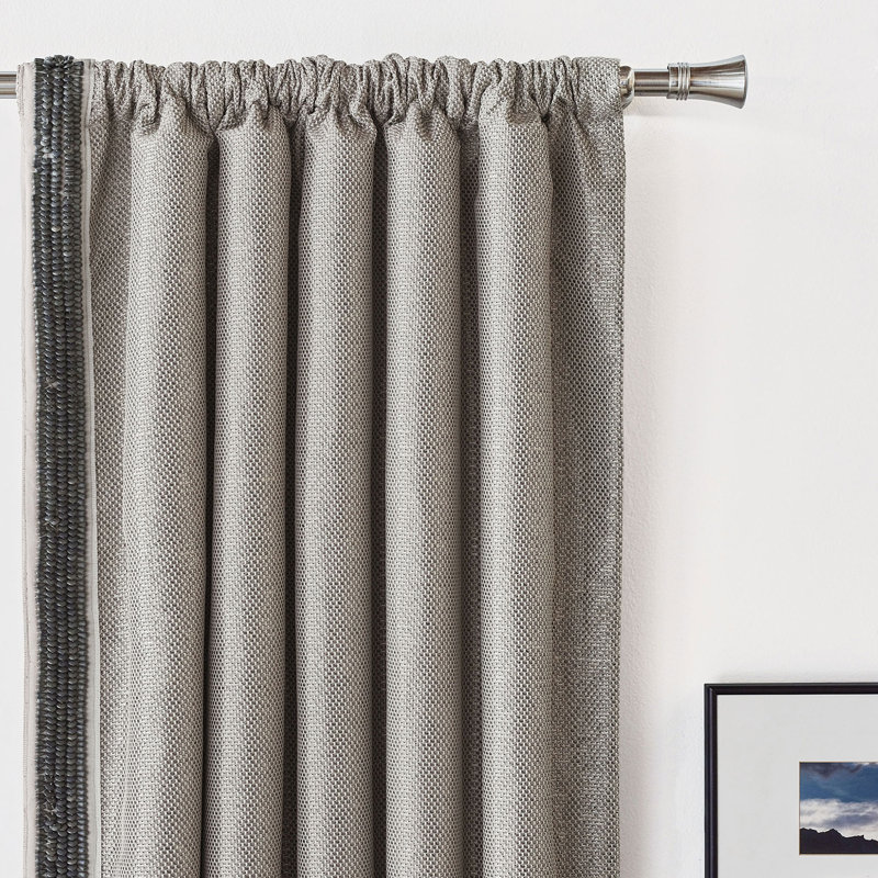 Panneau de rideau obscurcissant 100% polyester Taos, L 48 po x L 84 po, Oui