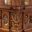 Bureau sculpté de style américain