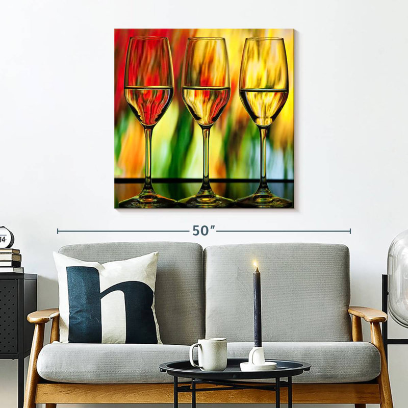 Happy Hour Yarlin Champagne