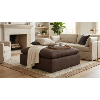  Repose-pieds modulaire carré à recouvrement de 44 po Collection Sunset Trading Contemporary Puff | Tissu performance lavable résistant à l'eau | Résistant aux taches | Repose-pieds surdimensionné pour grand duvet | Brun chocolat