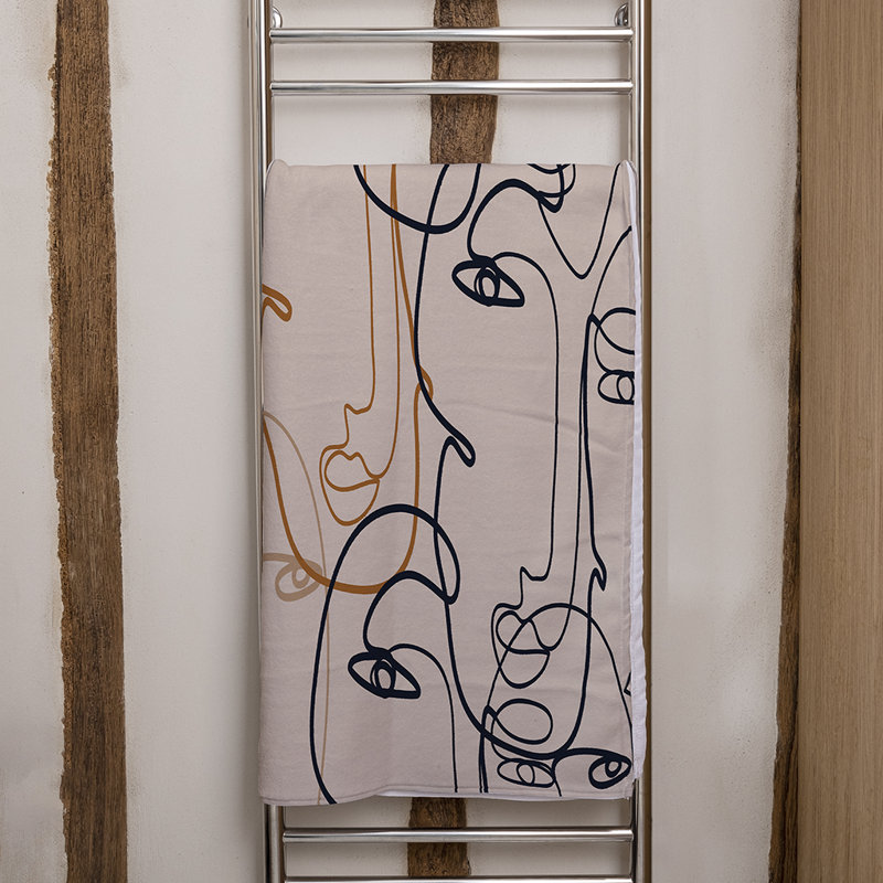 Dorvilus Midweight Bath Towel