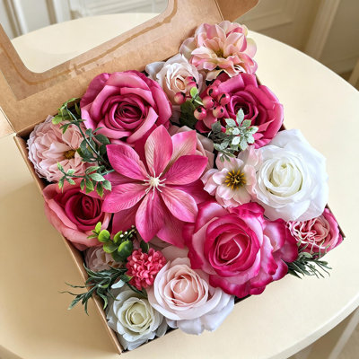 Paquet de 30 fausses fleurs élégantes en soie artificielle pour la maison, les mariages, les fêtes et les centres de table
