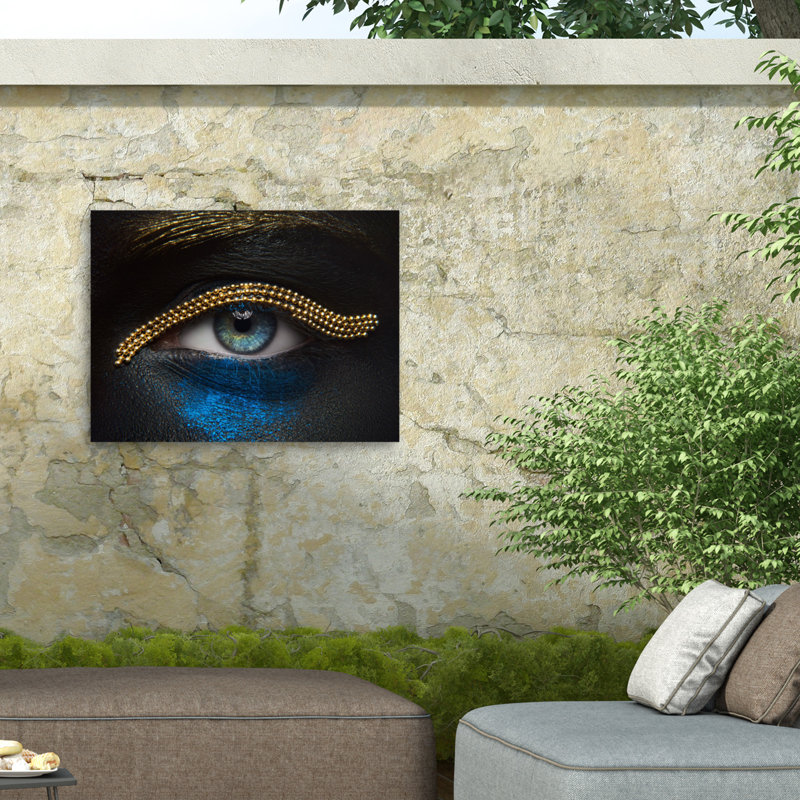 «Macro Beauty On Canvas» par Alex Malikov, reproduction, H 35 po x l 47 po