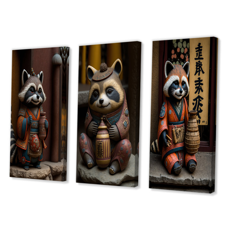 «Happy Terracotta Tanuki», 3 pièces sur toile, H 32 po x l 48 po, Toile tendue