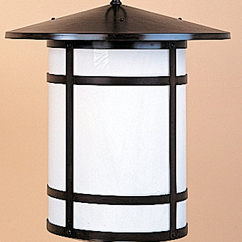  Lanterne Suspendue à 1 Lumière Berkeley, 24.75" H x 14" W, Brun rustique, Blanc Opalescent