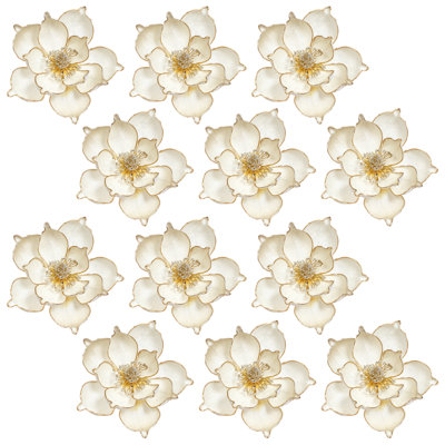 Holiday Magnolia Clip, 5 Inches