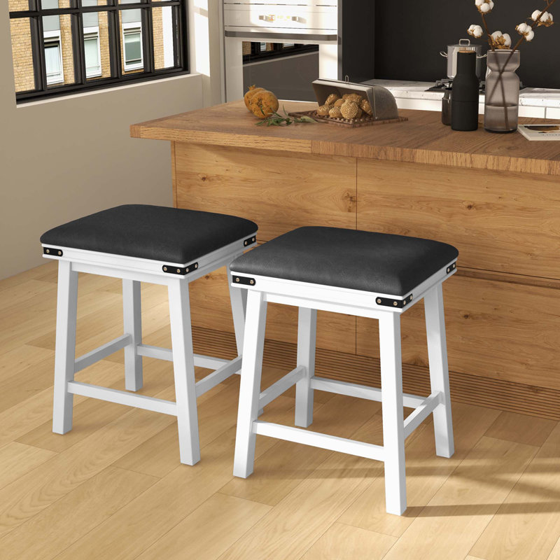 Tabouret de bar et de comptoir Cassopolis, Tabouret de comptoir (siège d’une hauteur de 24