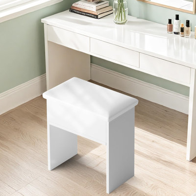 Upholstered Accent Chair