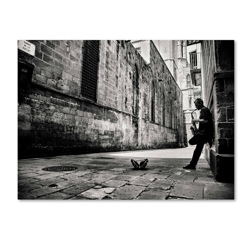 « silent street », reproduction de photo sur toile tendue, H 18 po x l 24 po