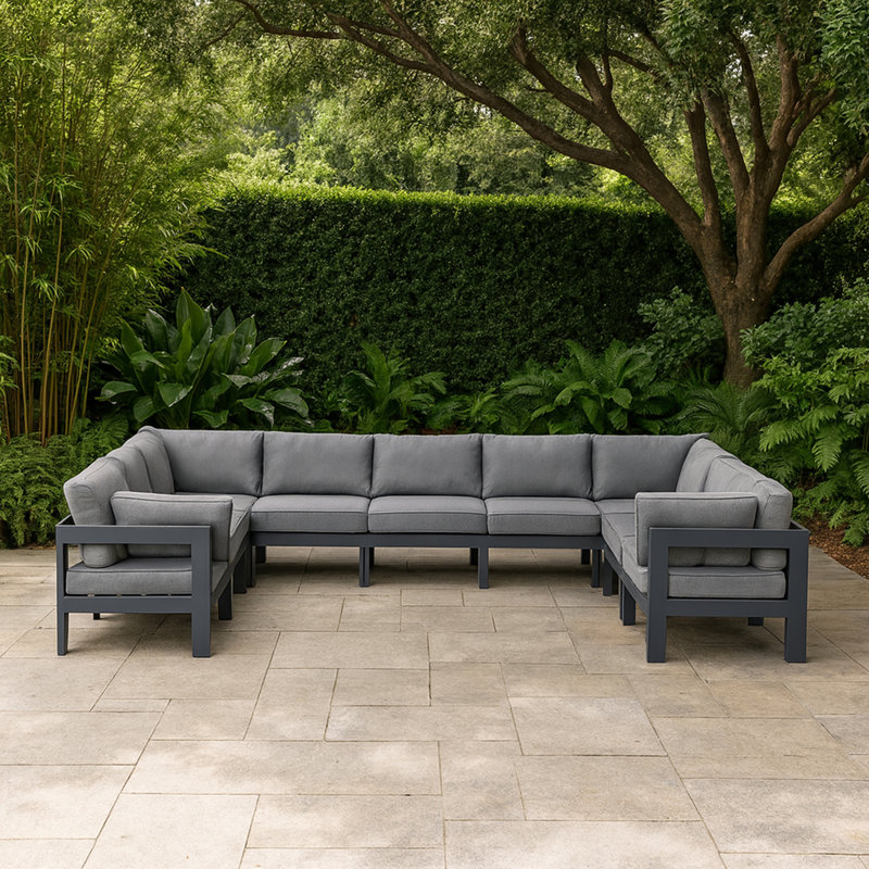 Canapé modulaire d'extérieur en U avec coussins de 150 po de largeur Emmalou, Gris, Gris foncé