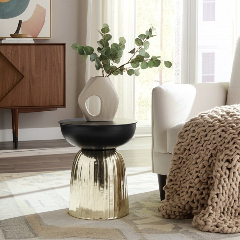 Accent Table Iron Decorative Ribbed Base For Home Office Bedroom Living Room - 18" Black & Gold