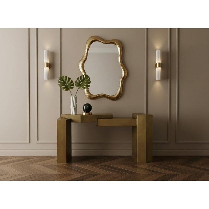 Console Brooke