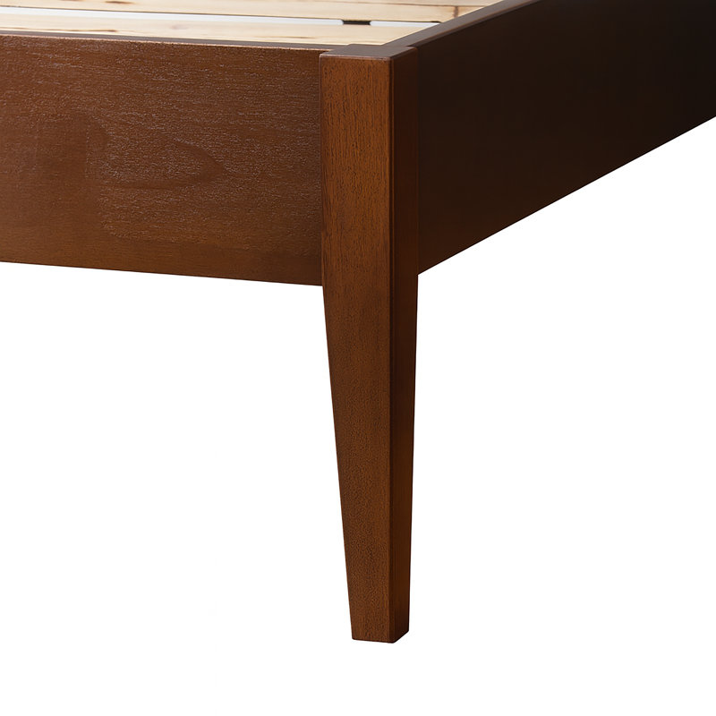 Grand lit plateforme à broches Gosman