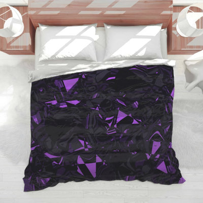 Couette abstraite violette