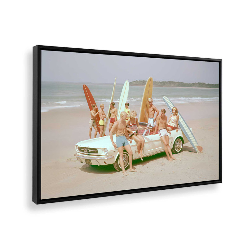 Surf Club Summer sur toile, H 24,75 po x l 36,75 po, Cadre flottant noir satiné