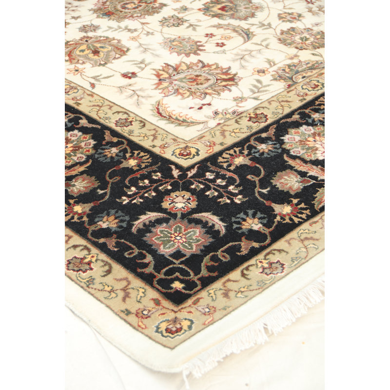 Wase Wool Floral Area Rug