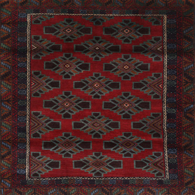Tapis oriental rouge / noir