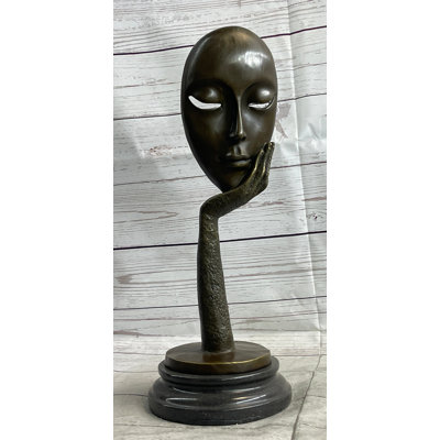 Figurines et sculptures Tekira