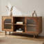 Console de meuble télé 64 pouces, 2 armoires et tablettes en verre arqué, bois de manguier brun noyer
