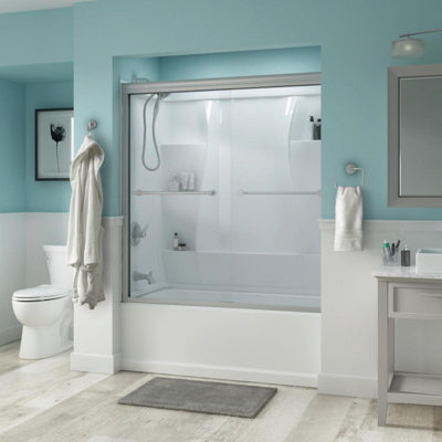 Porte de baignoire coulissante traditionnelle en verre transparent Trinsic 60 "x 58-1 / 8"