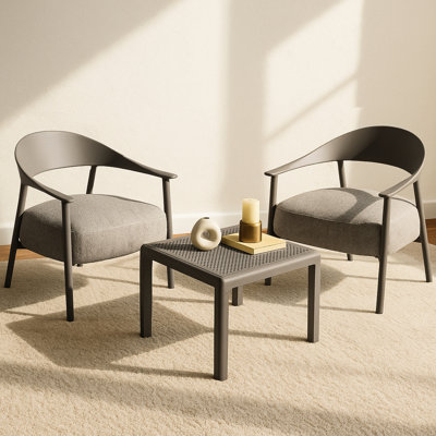 Salon moderne de 2 chaises avec table basse en PP et acier gris chaud, sièges confortables pour balcon ou coin lecture. Patins à griffes en fer, supportant jusqu'à 330 lb par chaise. Rembourrage, tissu. Facile