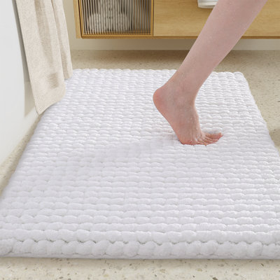 Droitwich Chenille Bath Rug