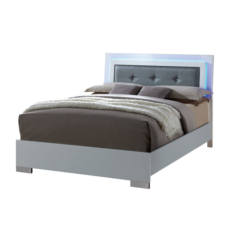 Riddick Upholstered Standard Bed, King