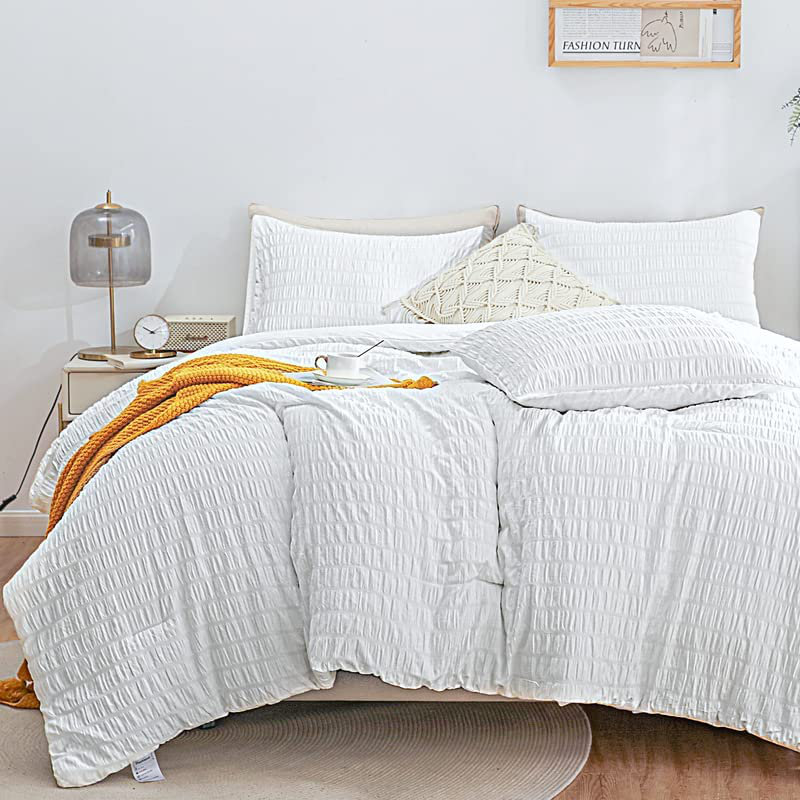 Cotton Blend Quilt, King Quilt + 2 Pillowcases
